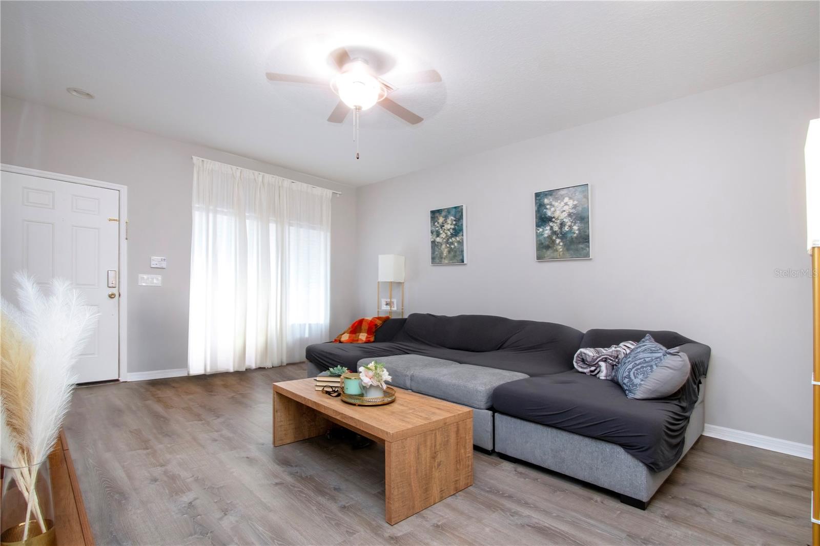 THE TWNHMS AT LIGHTHOUSE COVE I - Residential