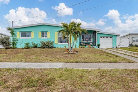 A home in PORT CHARLOTTE