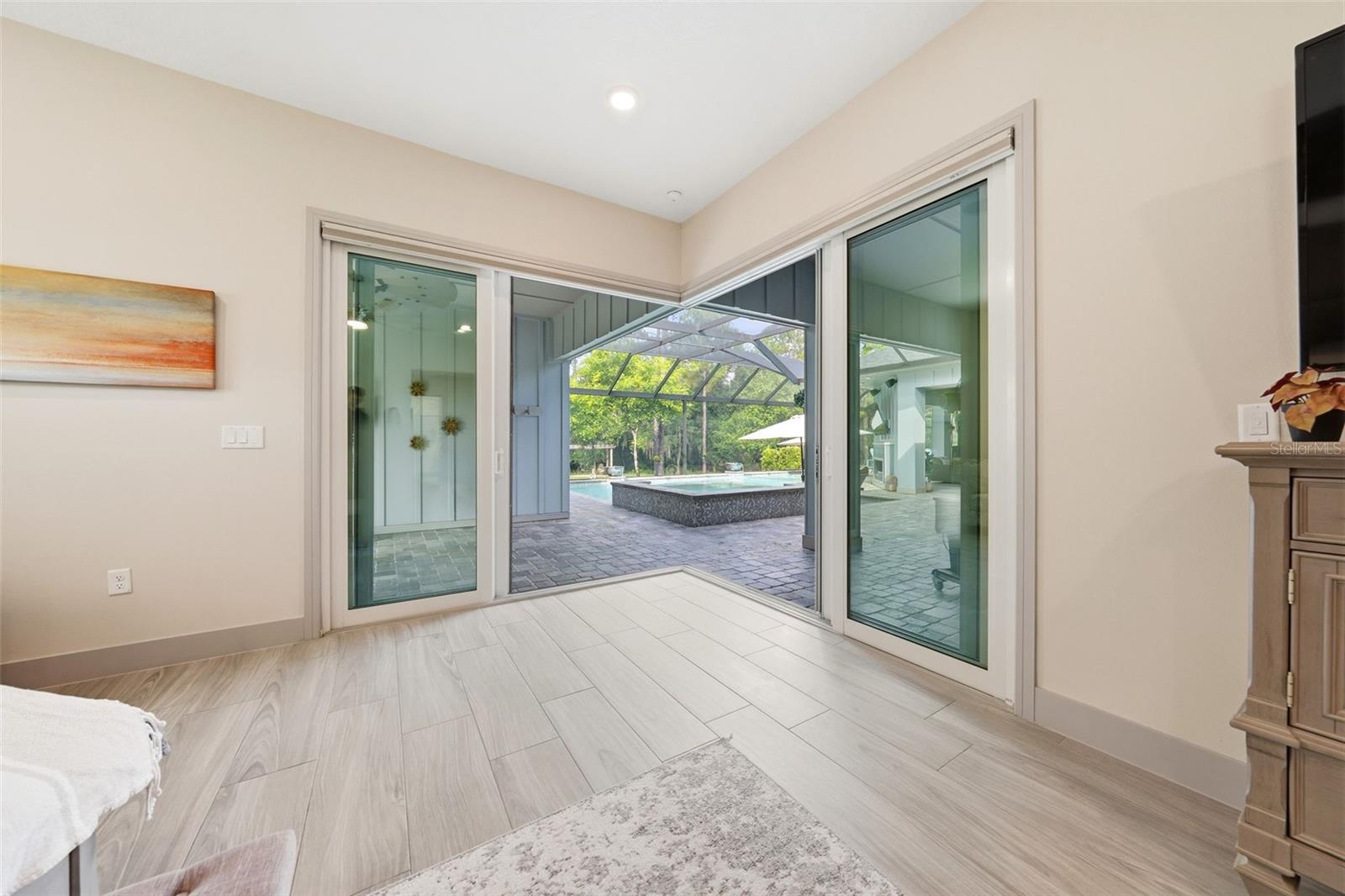 LIVE OAK ESTATES - Residential