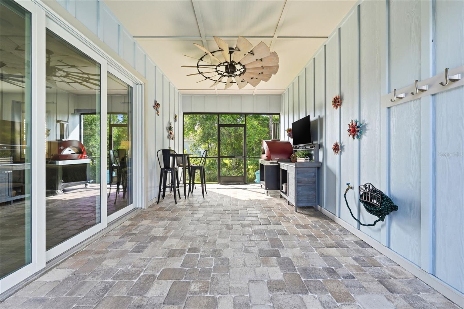 LIVE OAK ESTATES - Residential