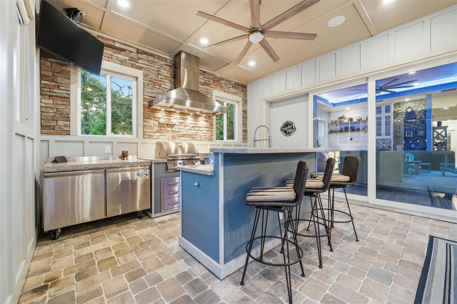 LIVE OAK ESTATES - Residential
