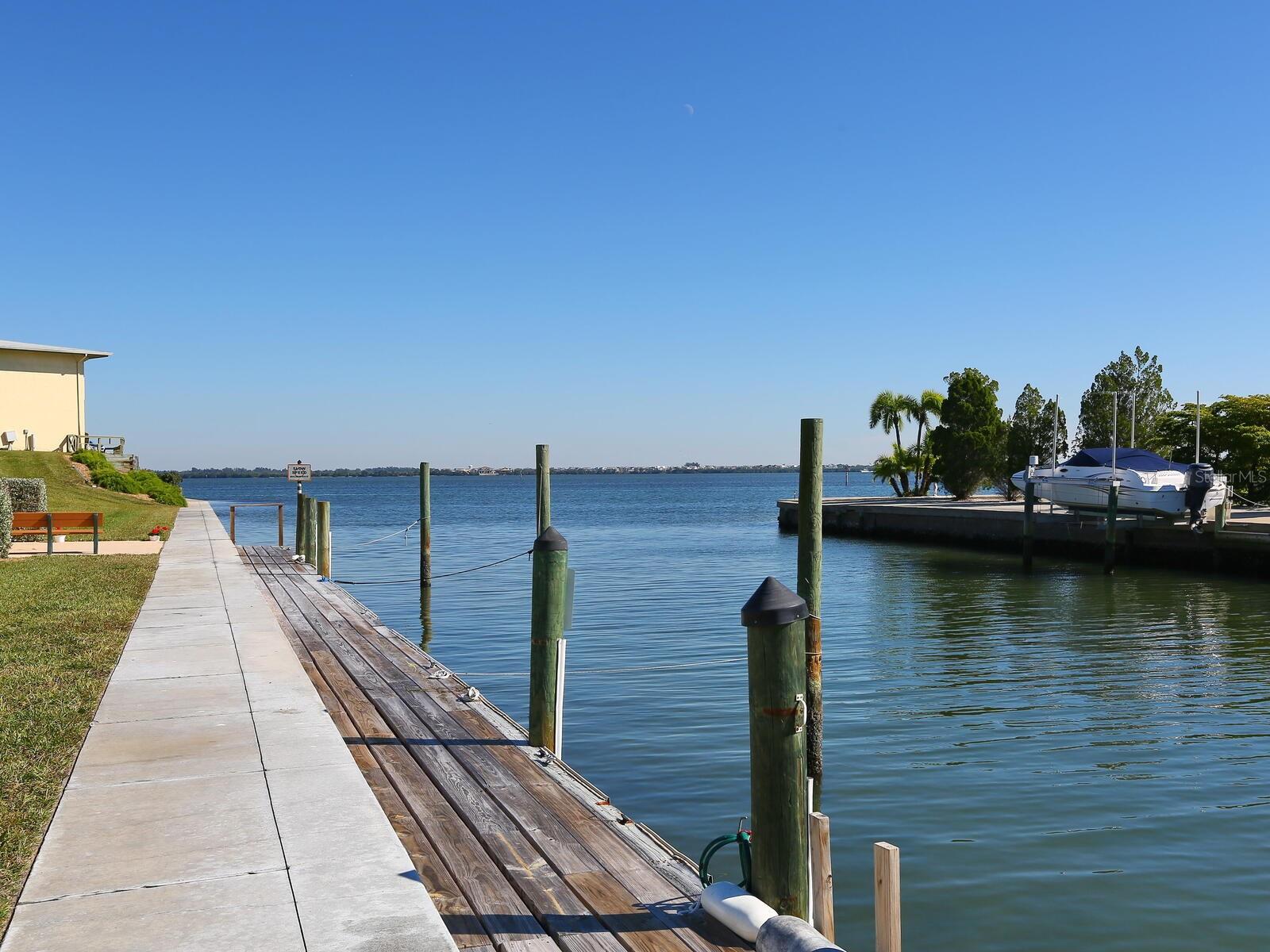 WESTBAY POINT & MOORINGS - Residential