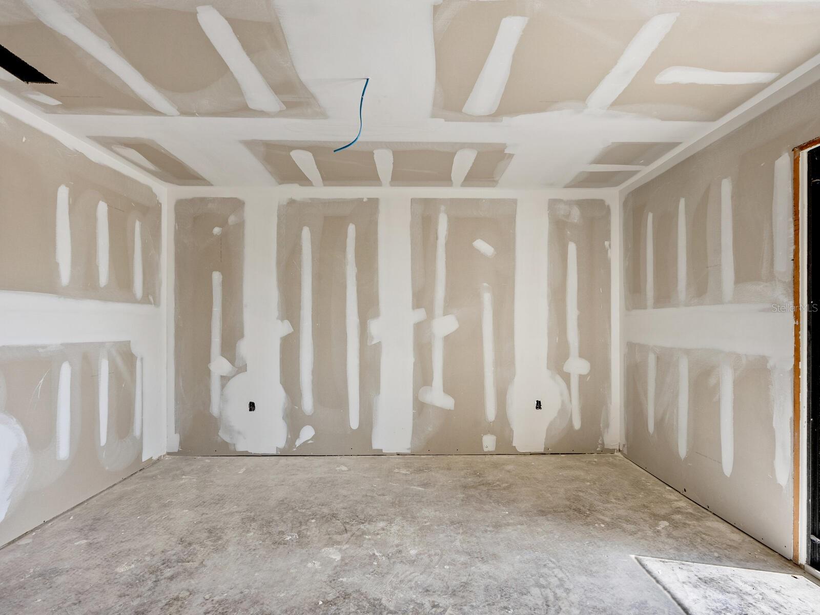 WESTBAY POINT & MOORINGS - Residential