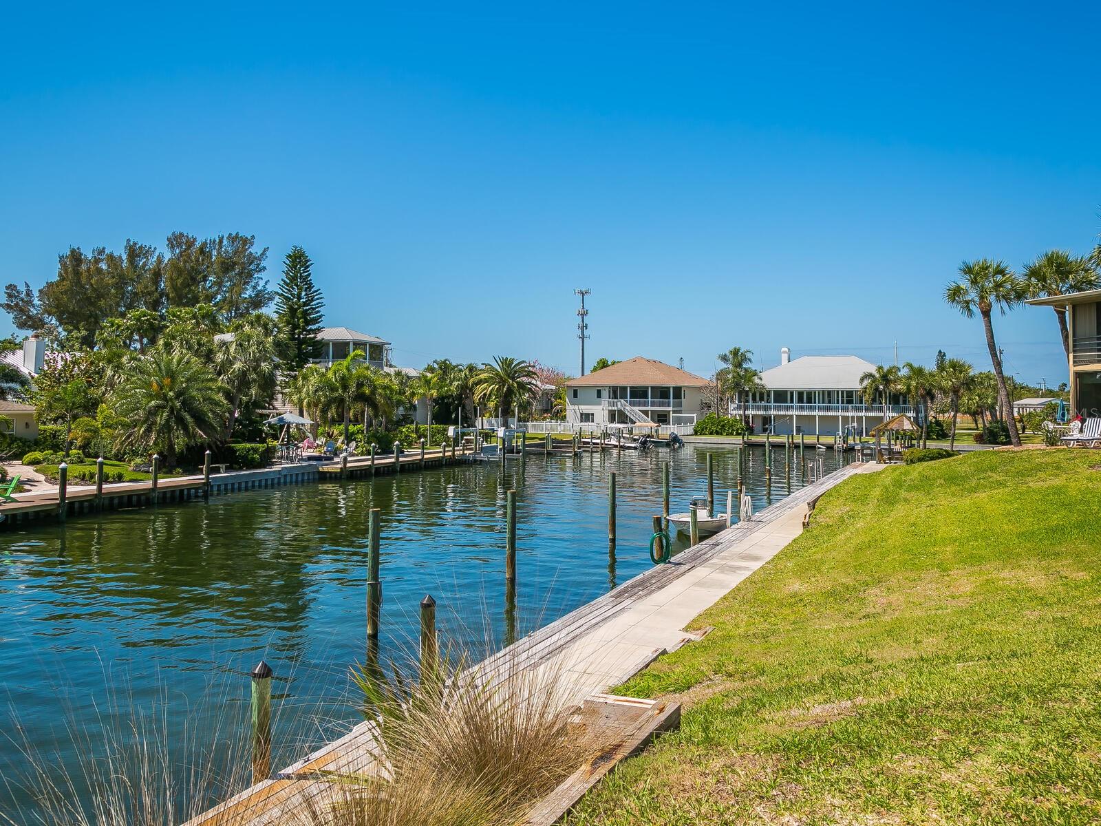 WESTBAY POINT & MOORINGS - Residential