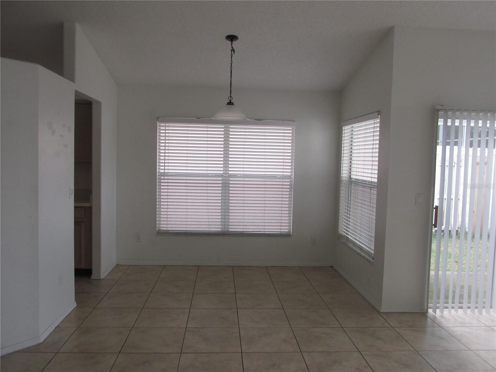 QUAIL RIDGE PH 01 - Residential Lease