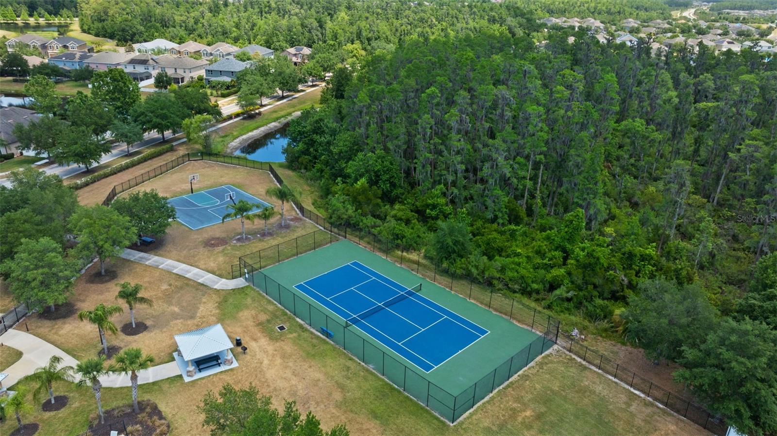 BASSET CREEK ESTATES PH 1 - Residential