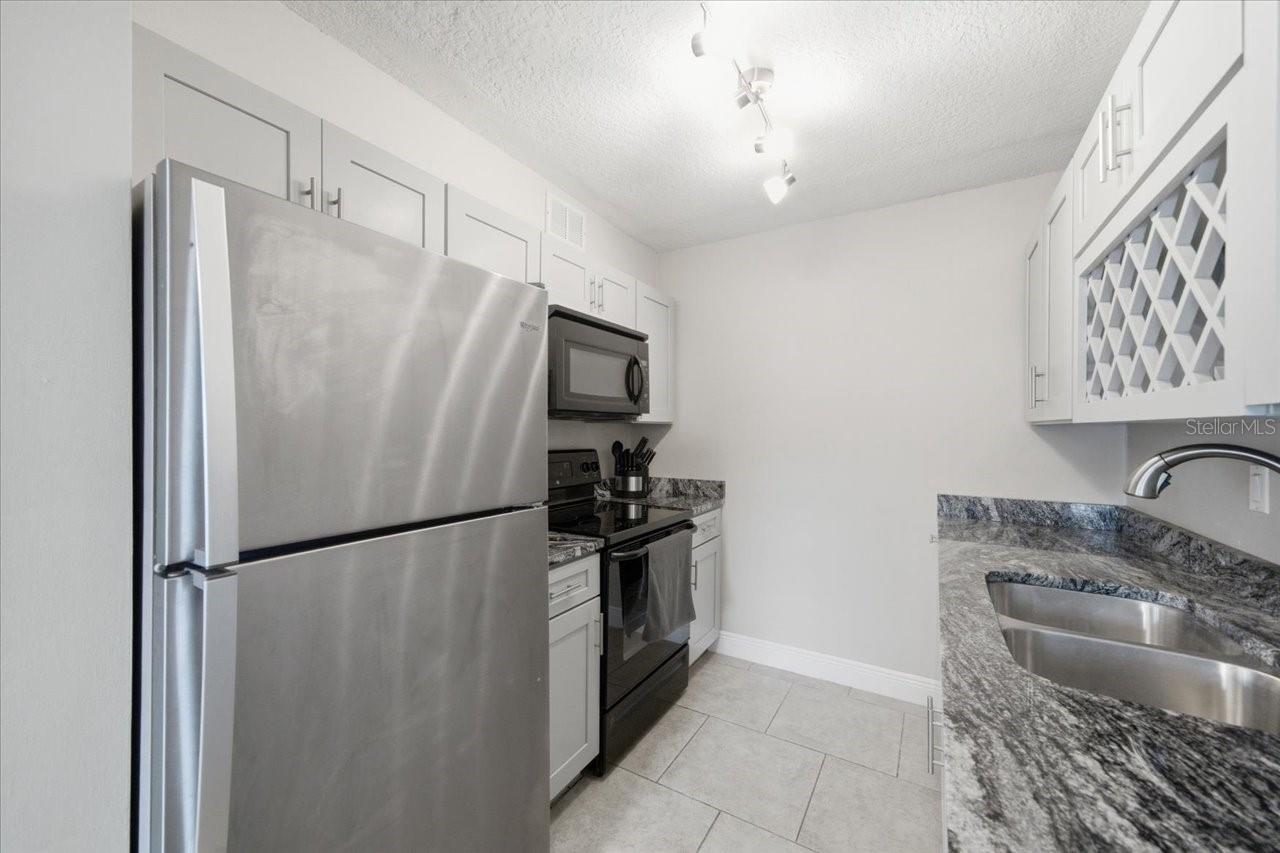 4843 COQUINA KEY DRIVE SE A