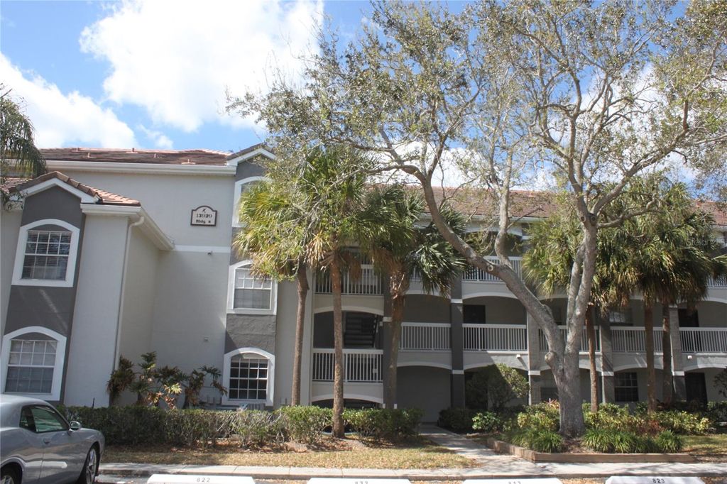 Photo of 13929 Fairway Island Drive #834, Orlando, FL 32837 (MLS # O6392541)