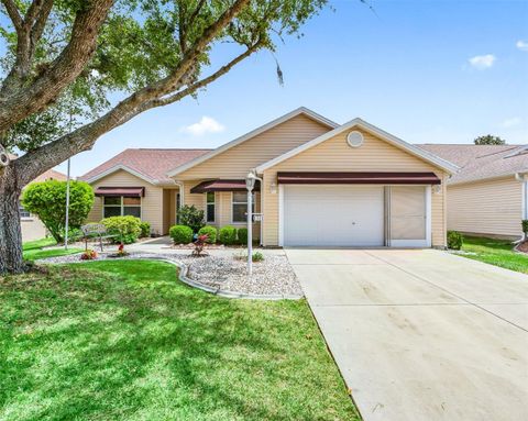 Photo of 1311 Trinidad Court, The Villages, FL 32162 (MLS # G5111336)