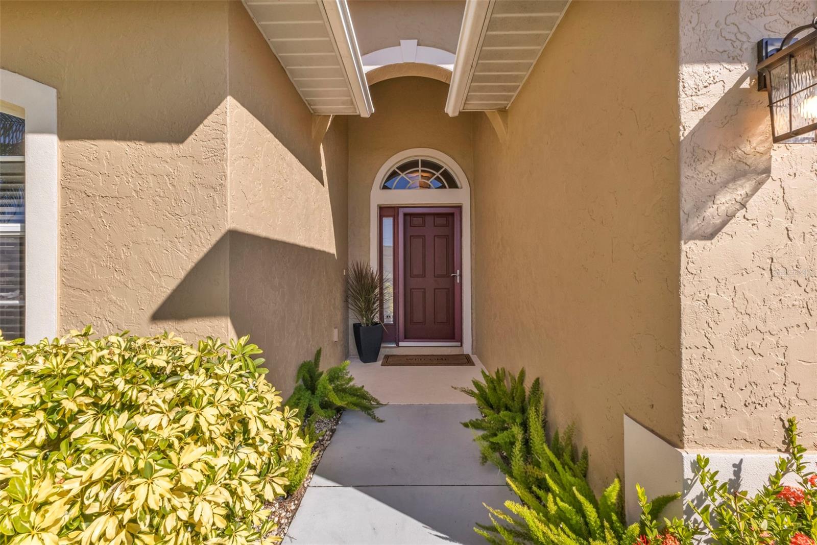 ROTONDA LAKES - Residential