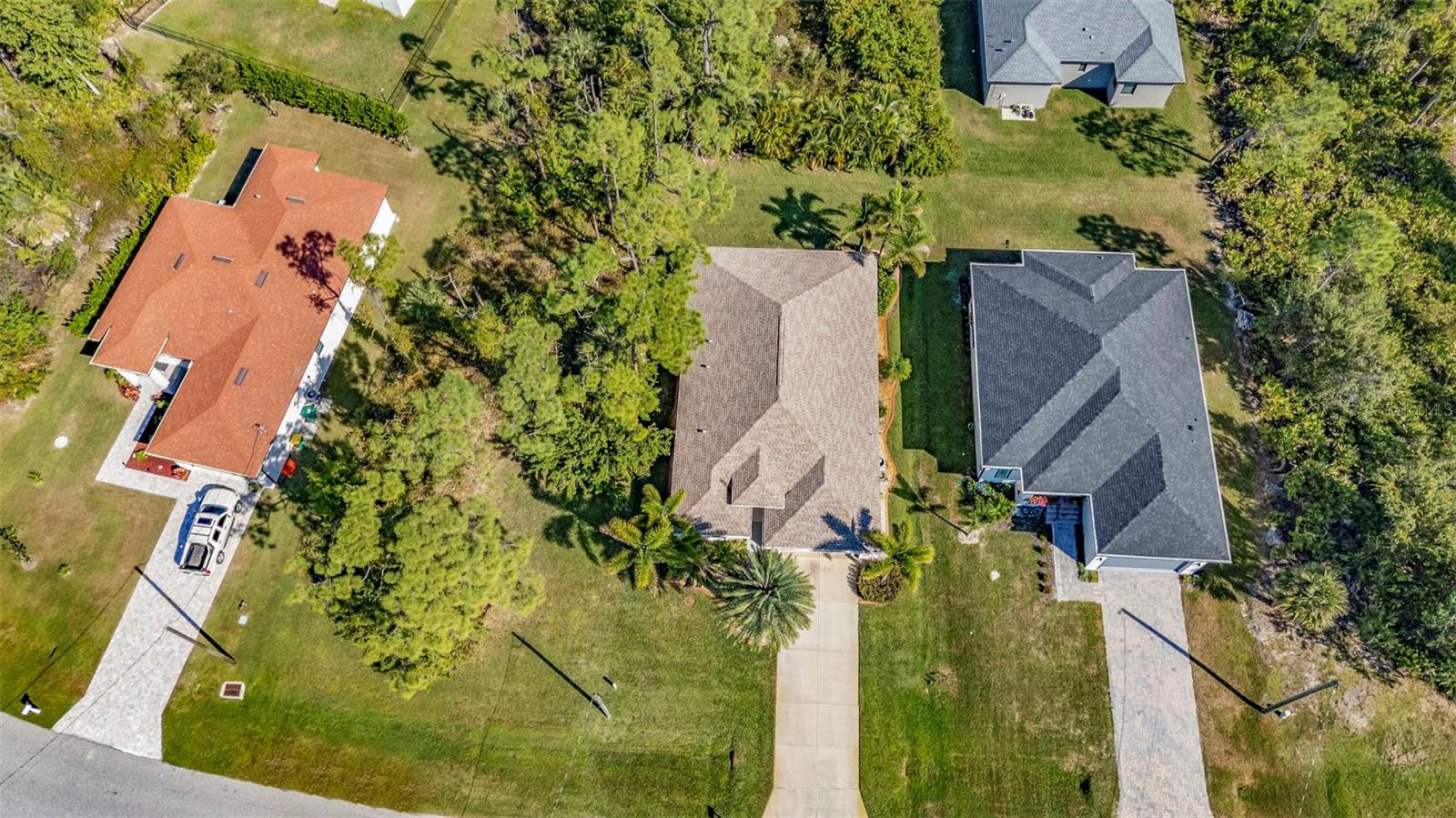 ROTONDA LAKES - Residential