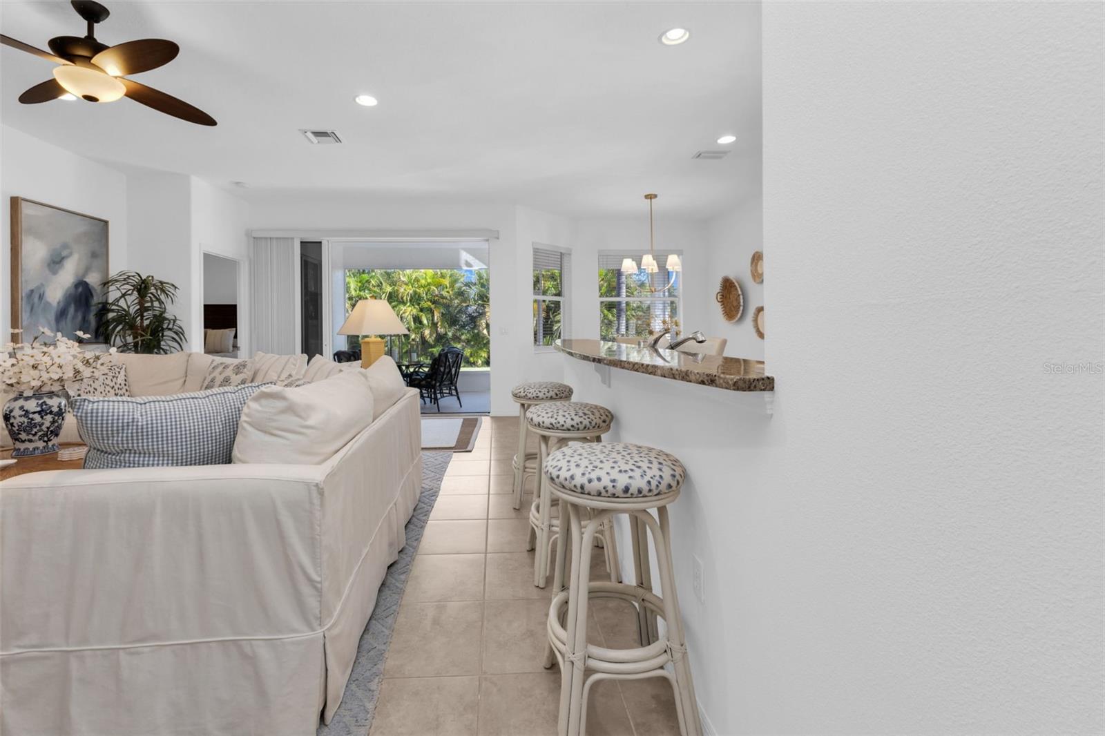 ROTONDA LAKES - Residential