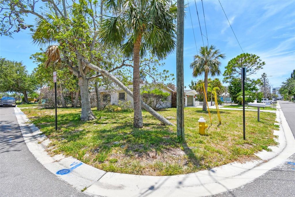 Photo of 123 14th Avenue, Indian Rocks Beach, FL 33785 (MLS # TB8390183)