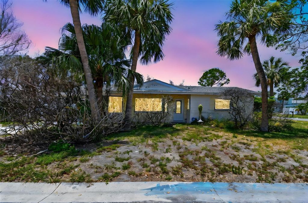 Photo of 123 14th Avenue, Indian Rocks Beach, FL 33785 (MLS # TB8390183)