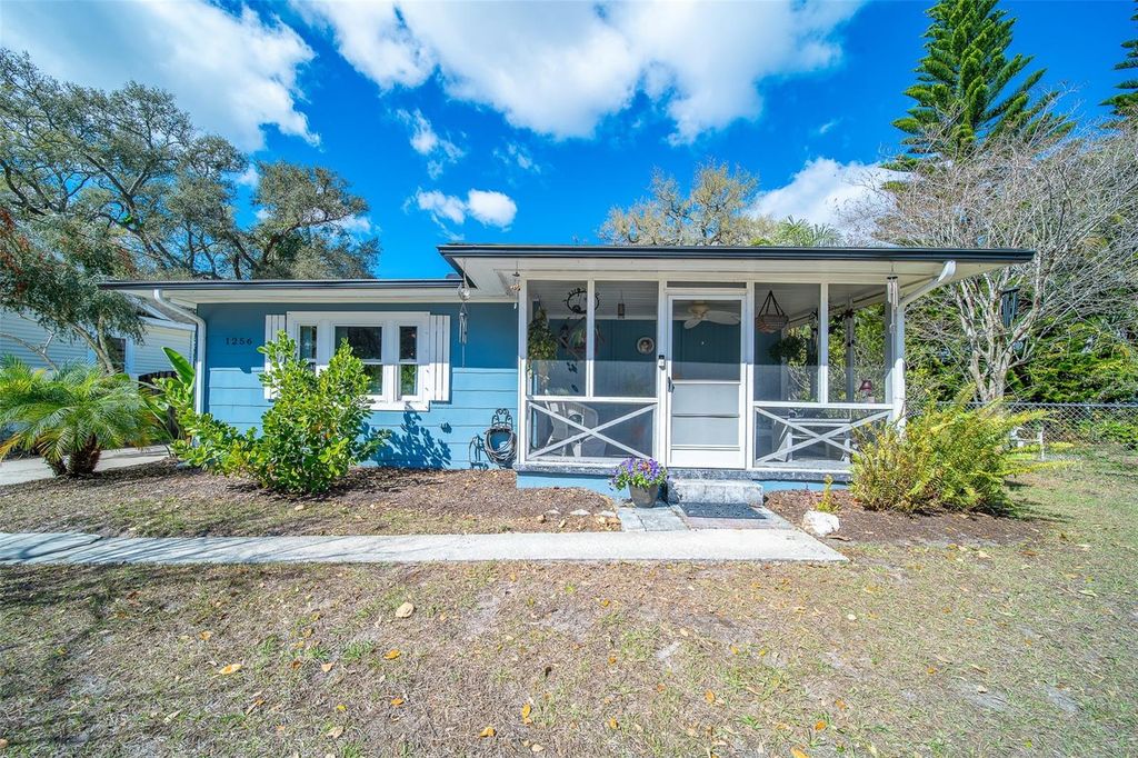 Photo of 1256 New York Avenue, Dunedin, FL 34698 (MLS # TB8480151)