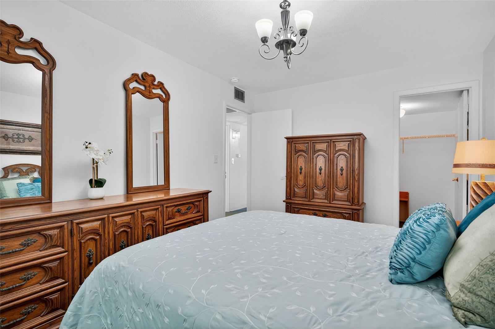 SEMINOLE GARDEN APTS CO-OP - Residential