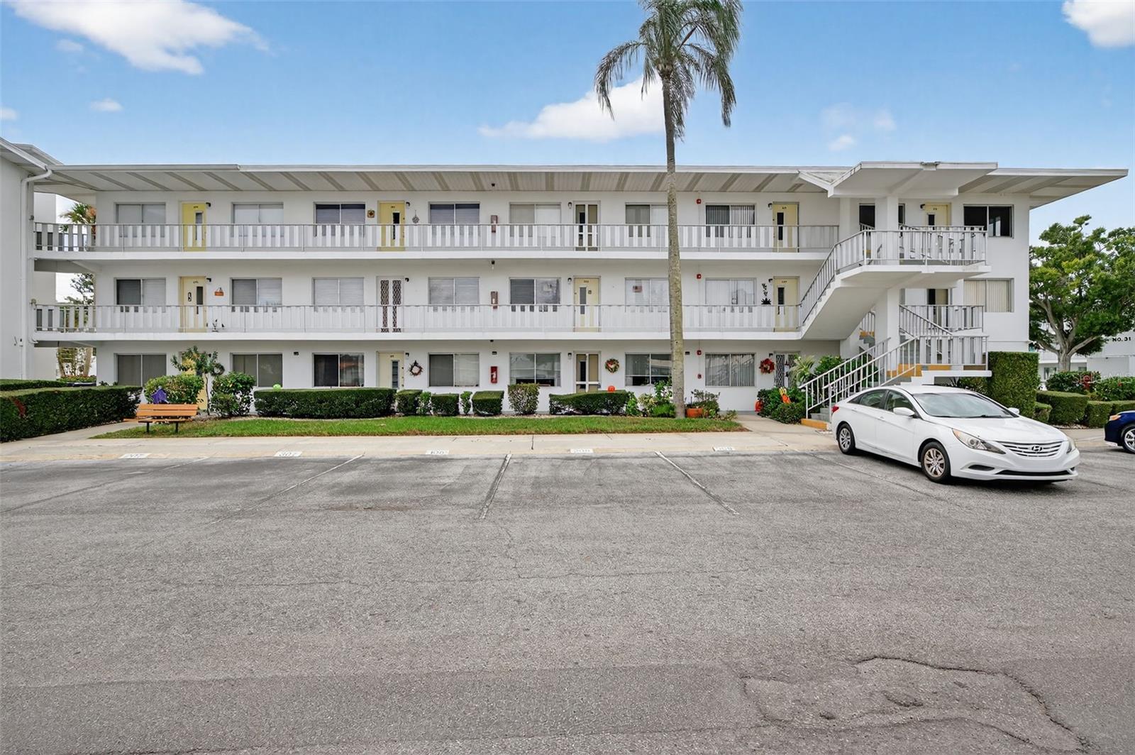 SEMINOLE GARDEN APTS CO-OP - Residential