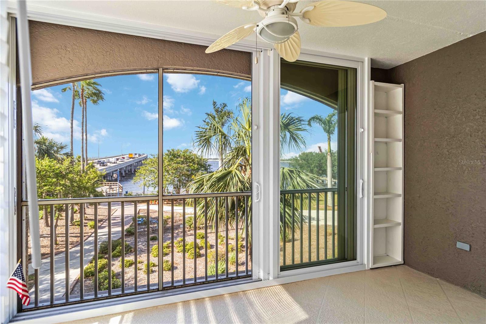 RIVER DANCE - Residential