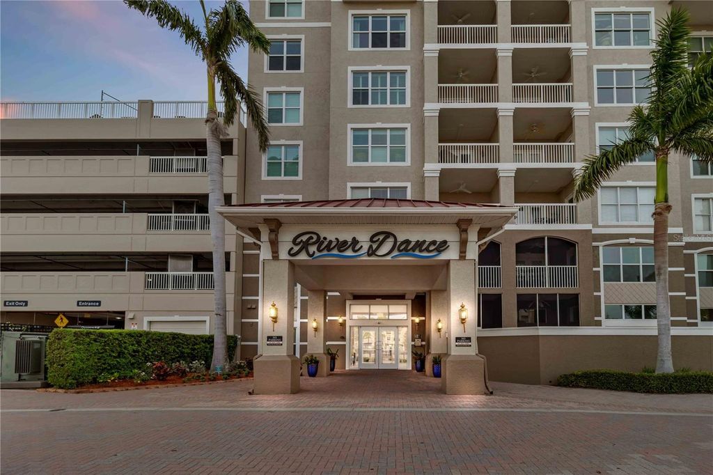 Photo of 808 3rd Avenue W #203, Bradenton, FL 34205 (MLS # A4647195)