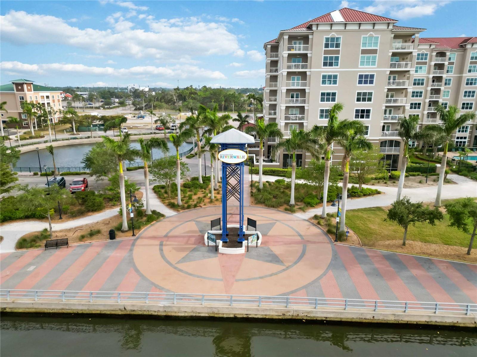 RIVER DANCE - Residential