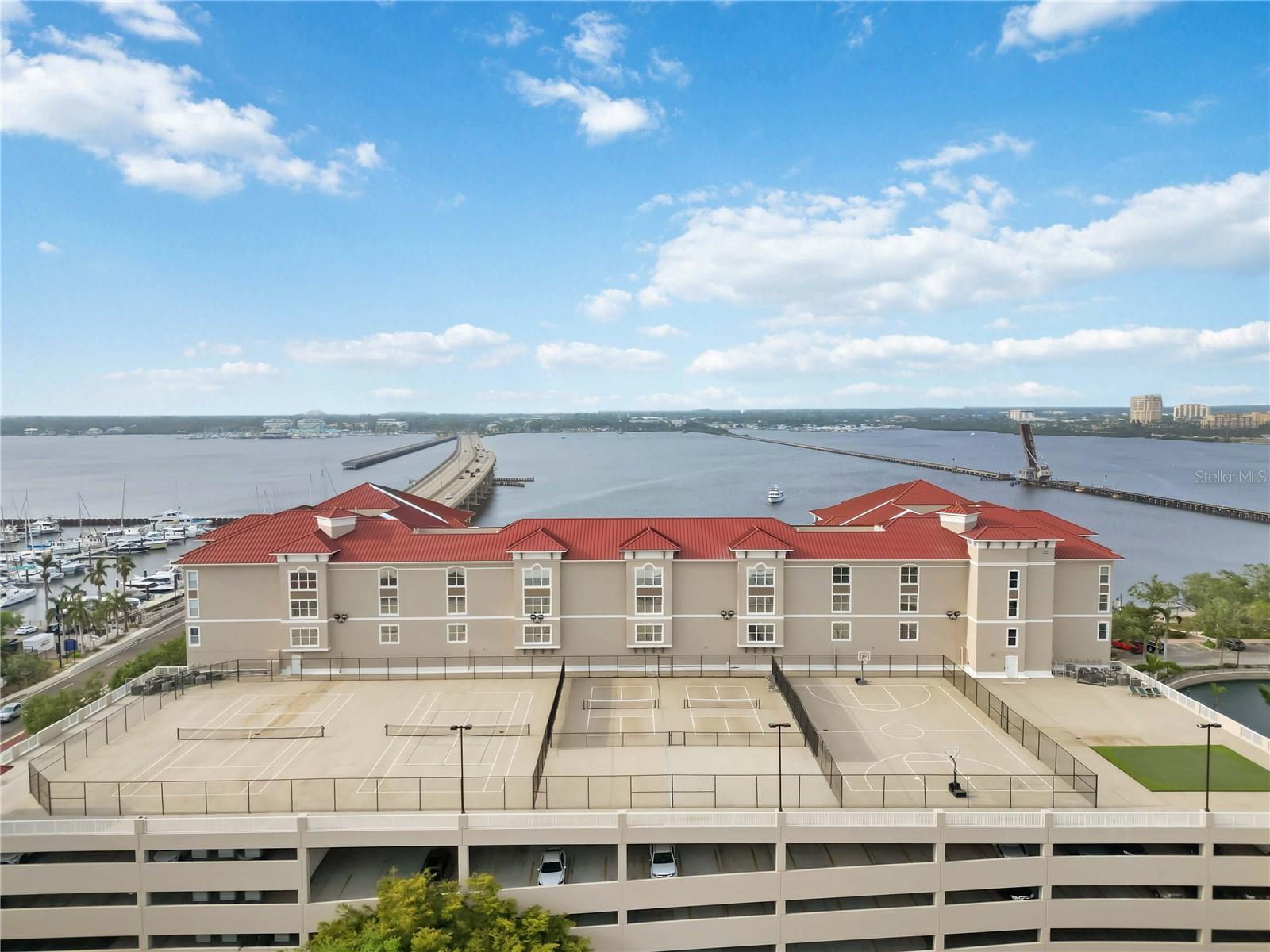 RIVER DANCE - Residential