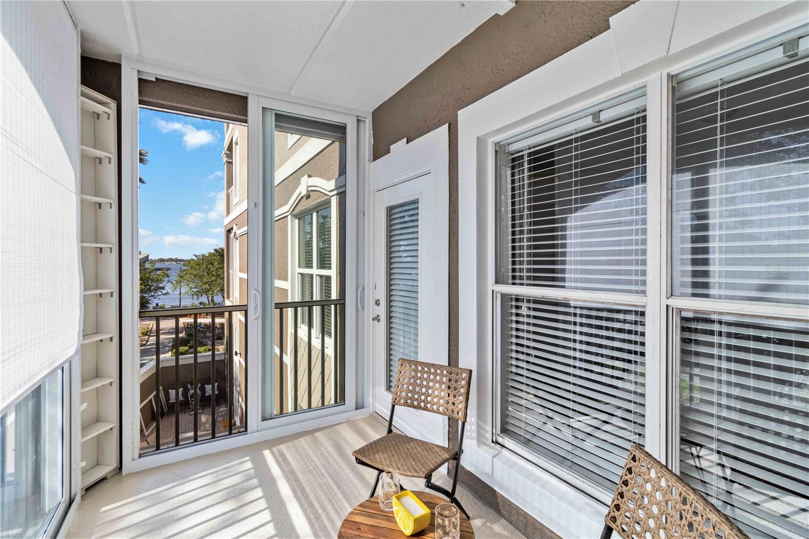 RIVER DANCE - Residential