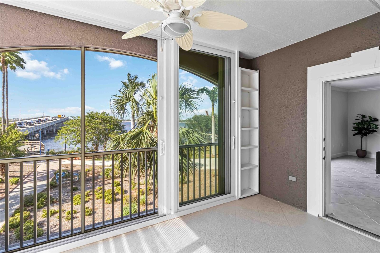 RIVER DANCE - Residential