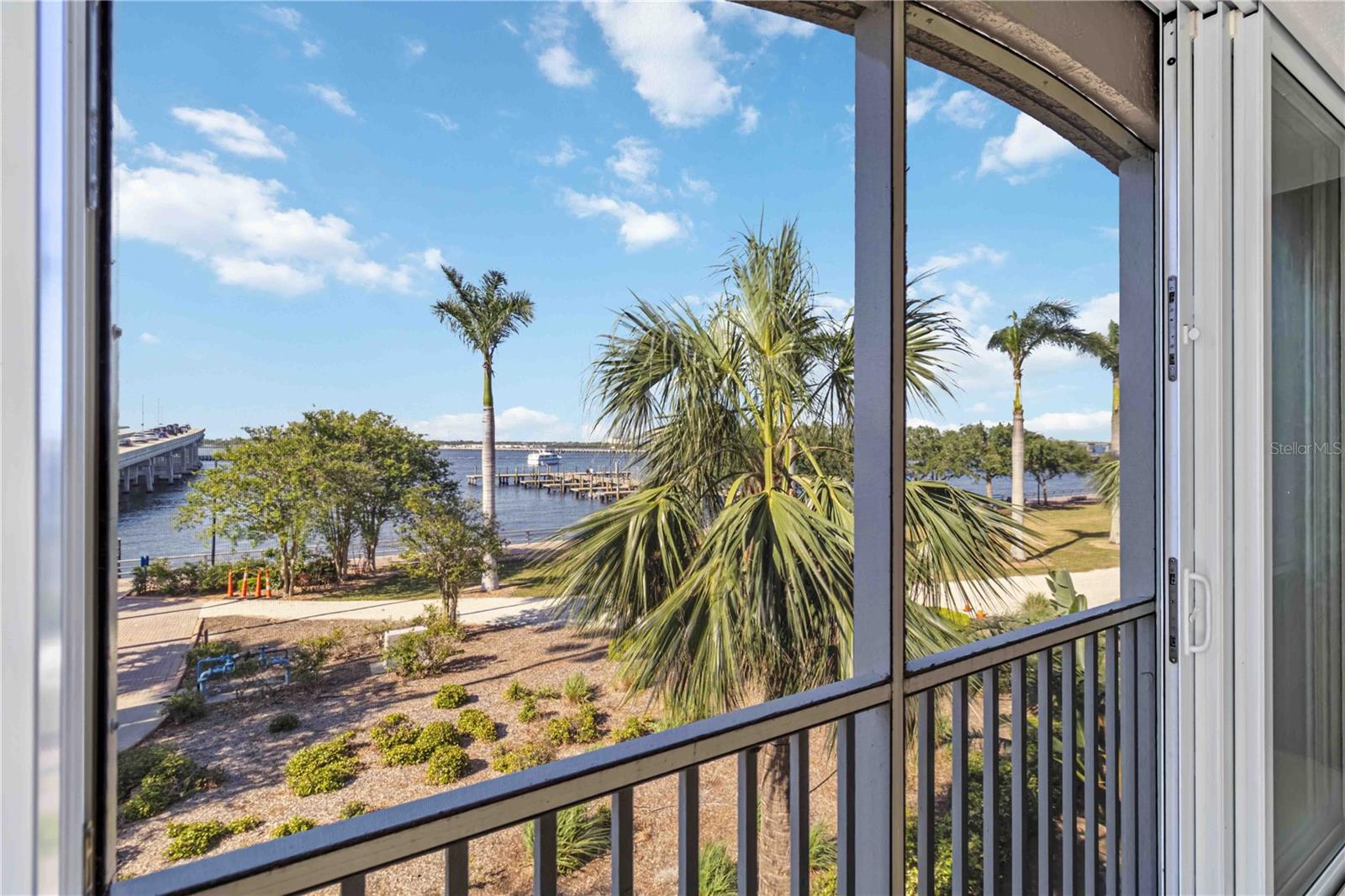 RIVER DANCE - Residential