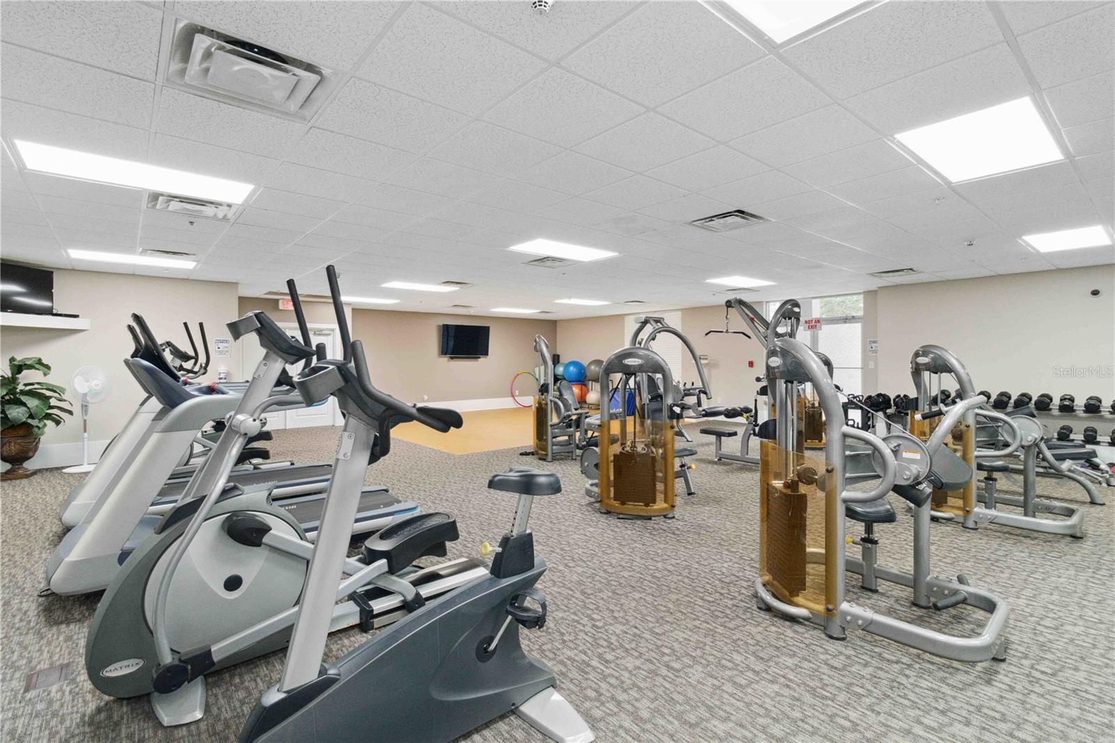 RIVER DANCE - Residential