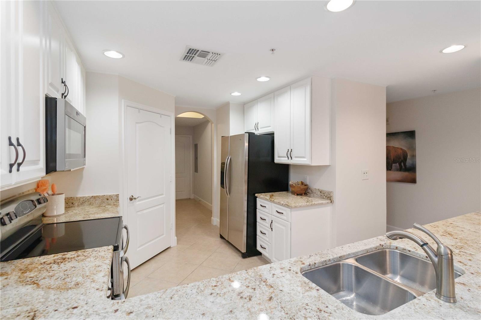 RIVER DANCE - Residential