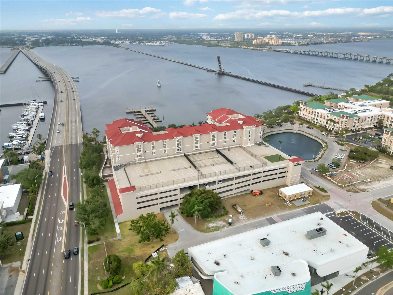 RIVER DANCE - Residential