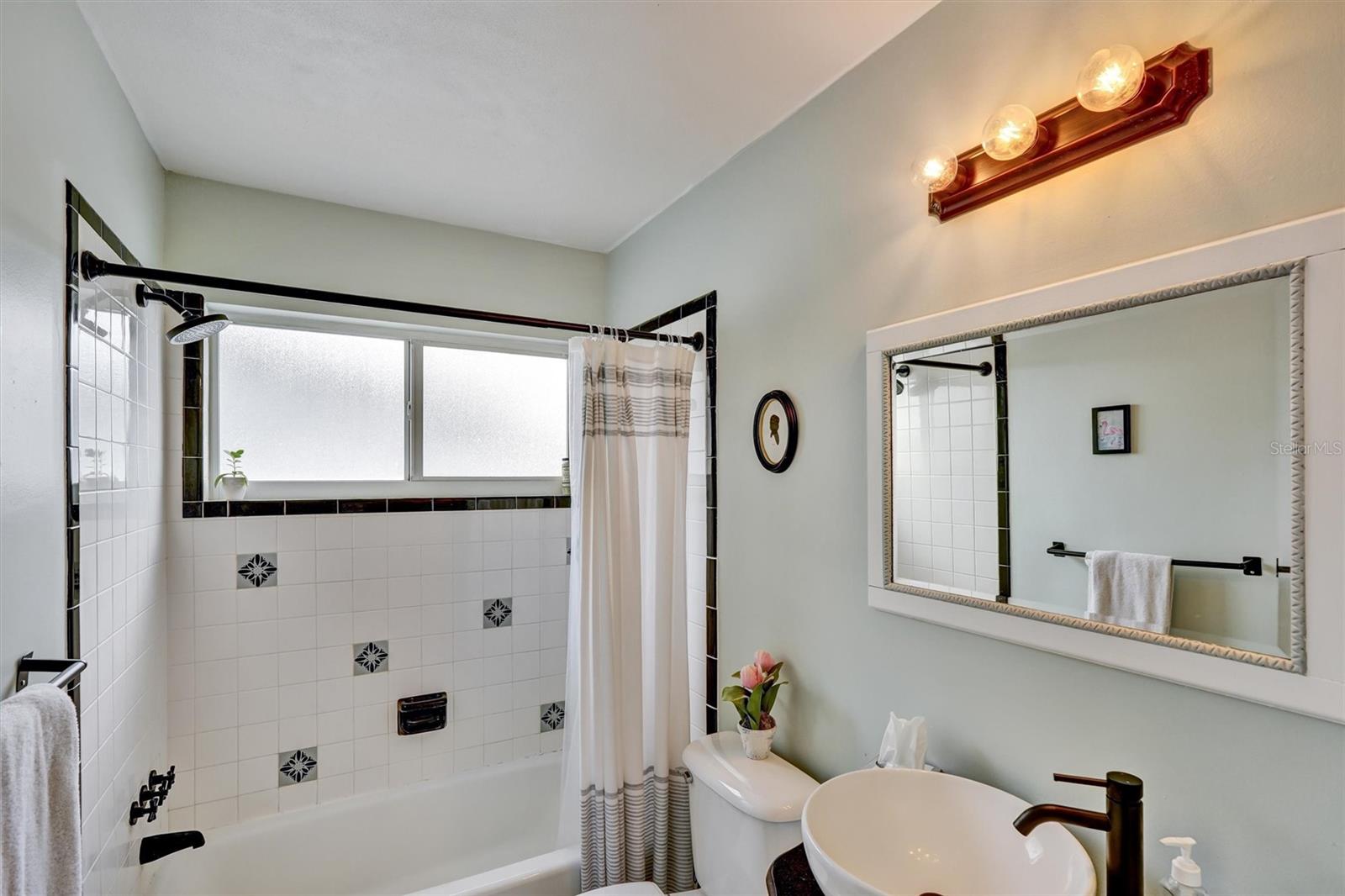 RIVIERA THE - Residential