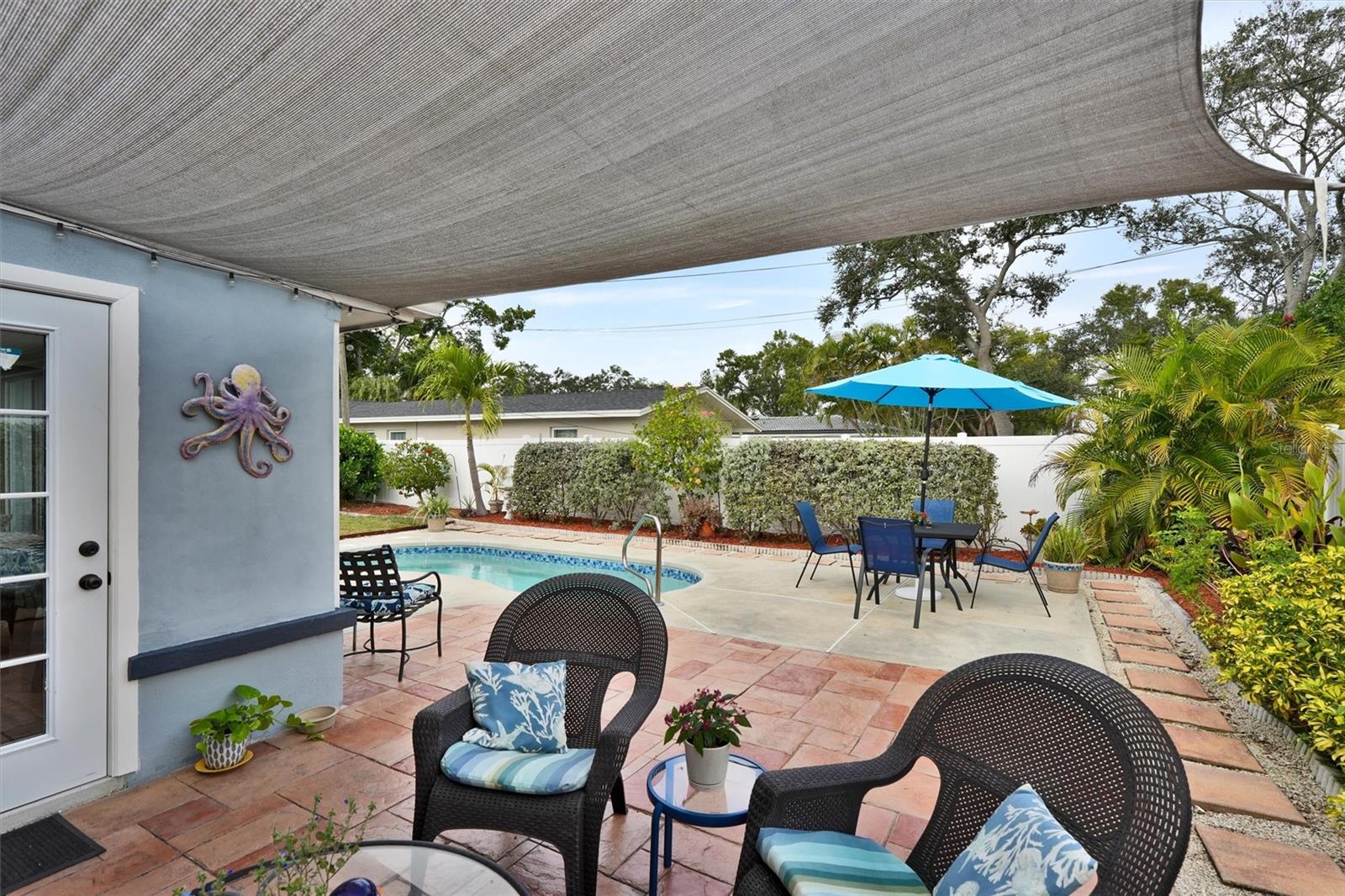 RIVIERA THE - Residential