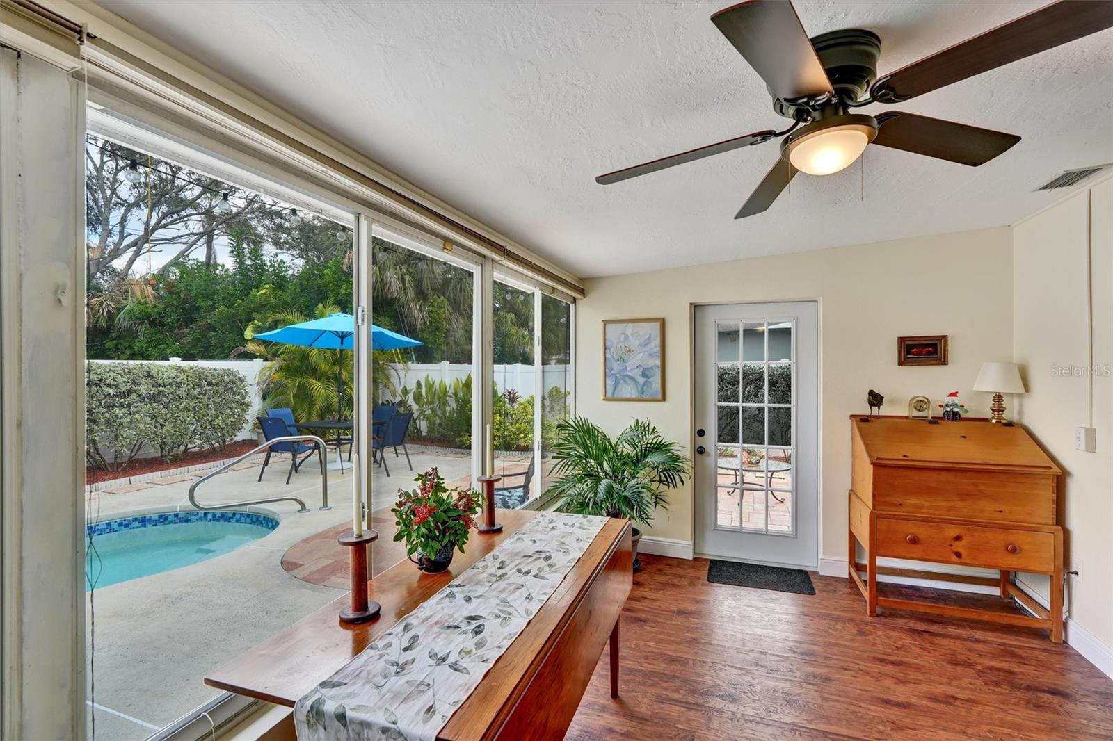 RIVIERA THE - Residential