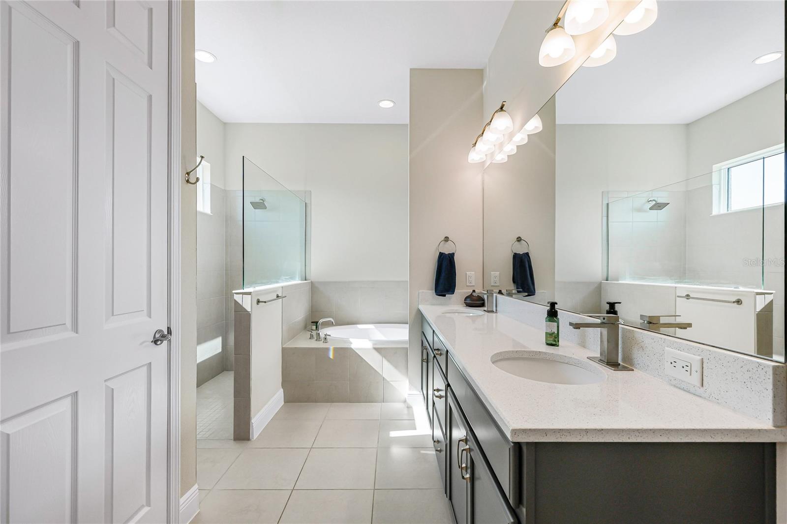 CROSS CREEK PH I-D - Residential