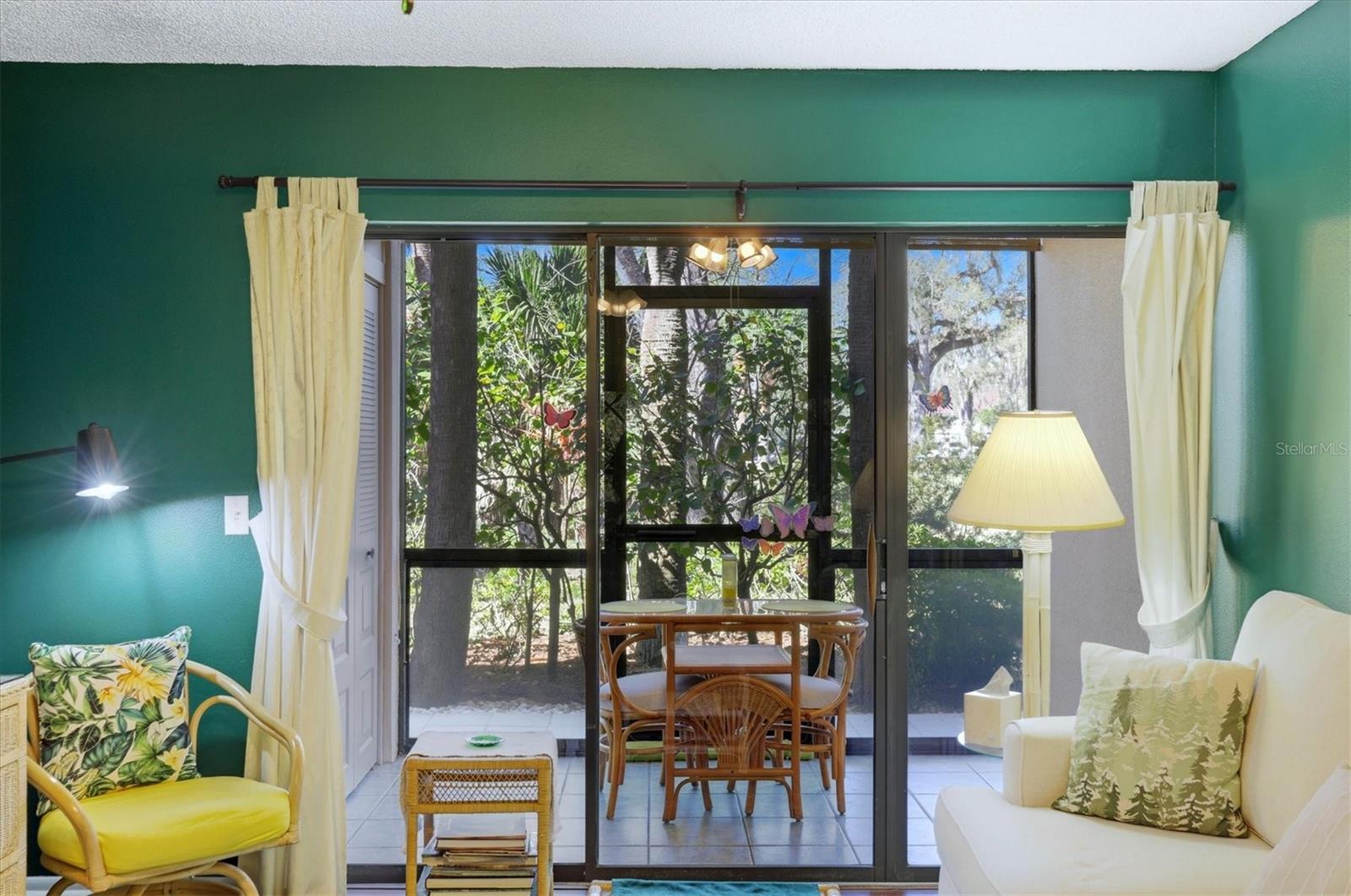 OAK FORREST - Residential