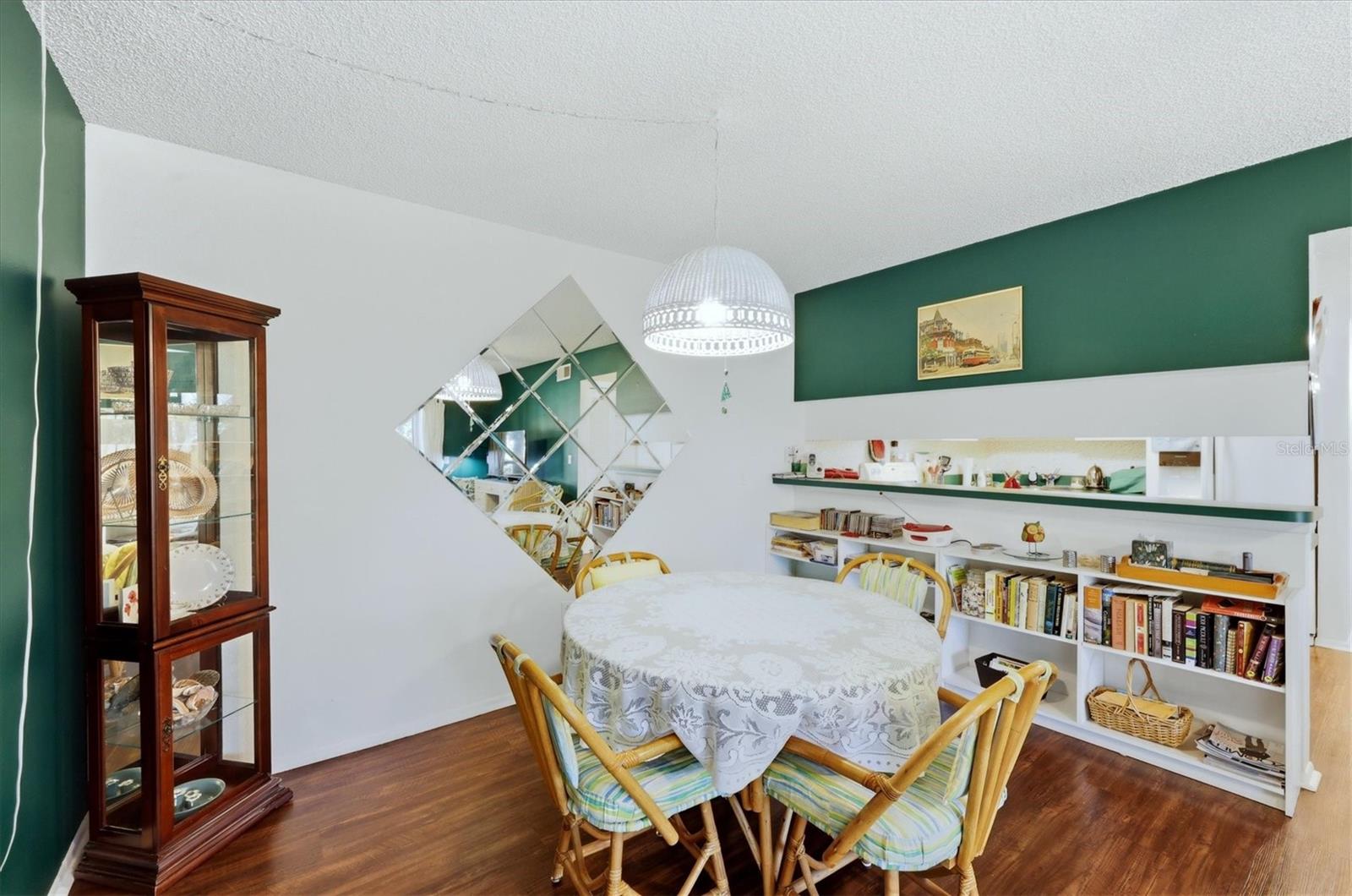 OAK FORREST - Residential