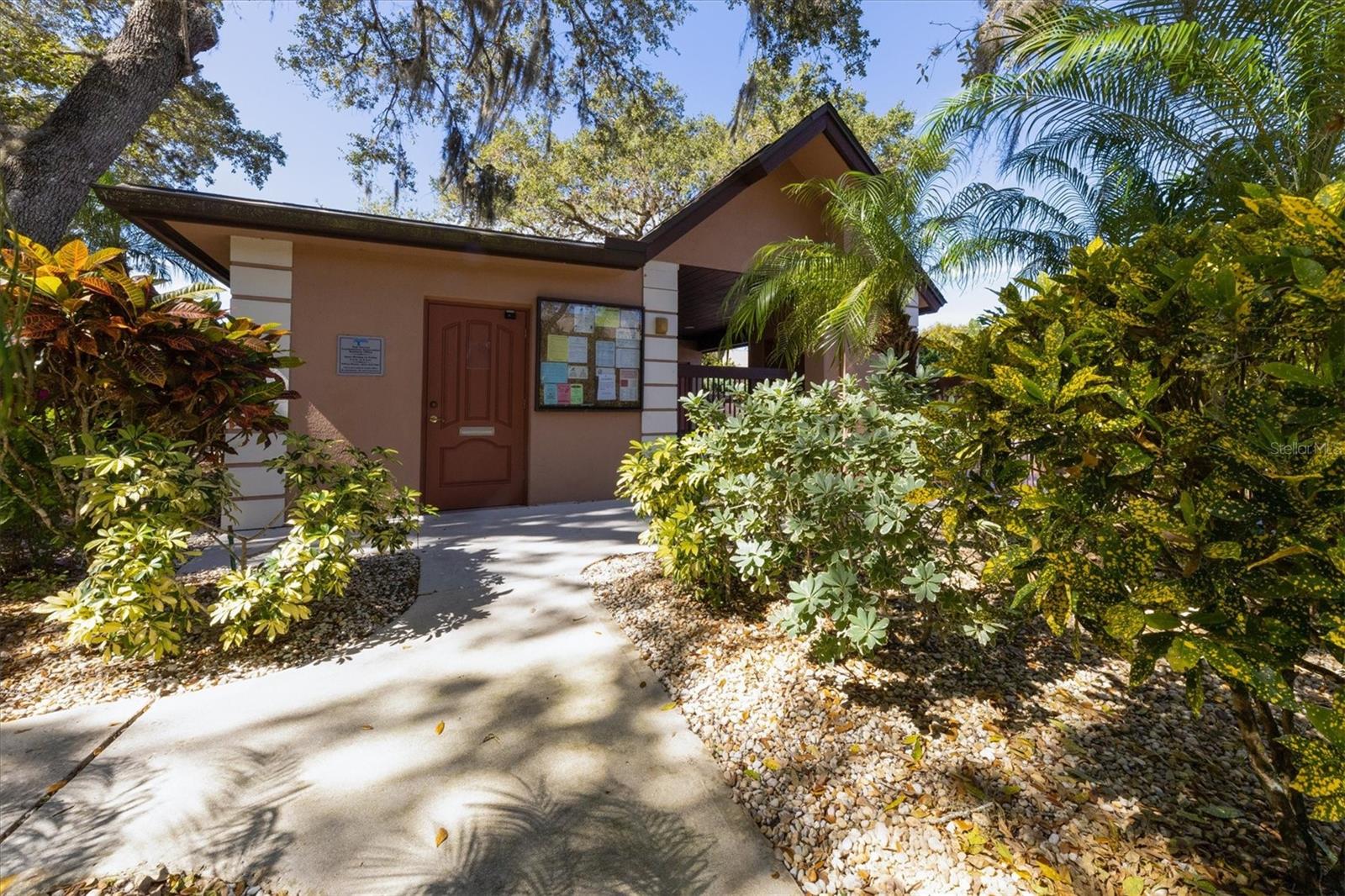 OAK FORREST - Residential