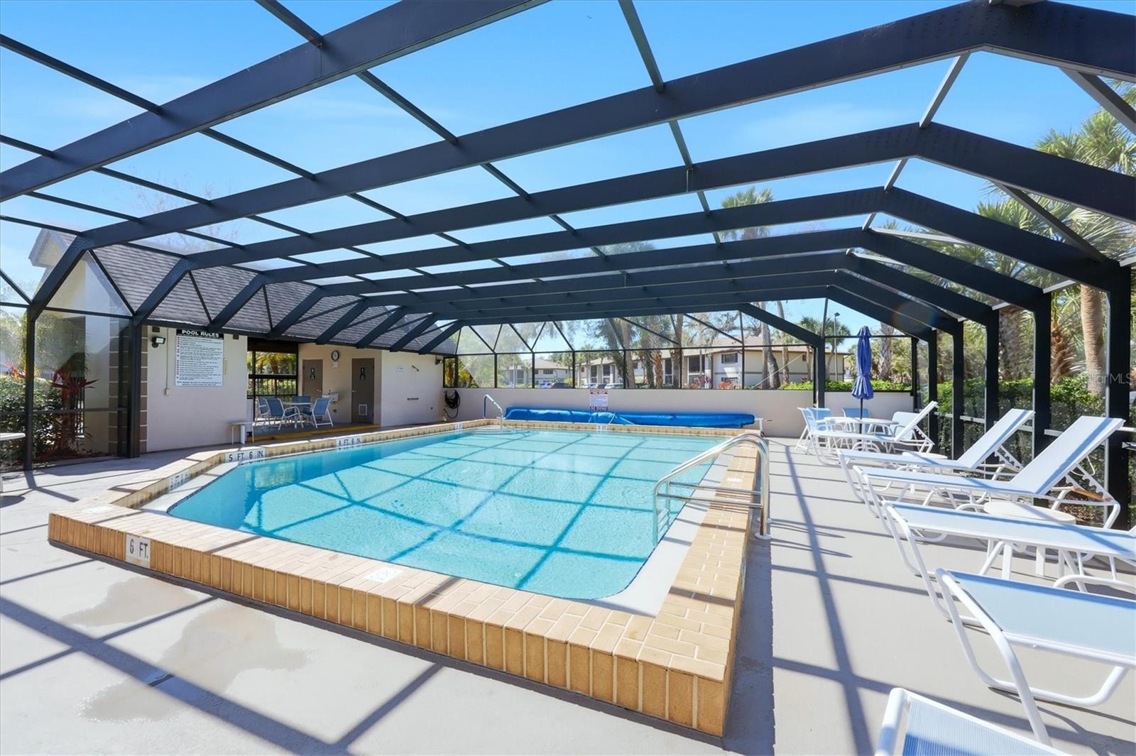 OAK FORREST - Residential