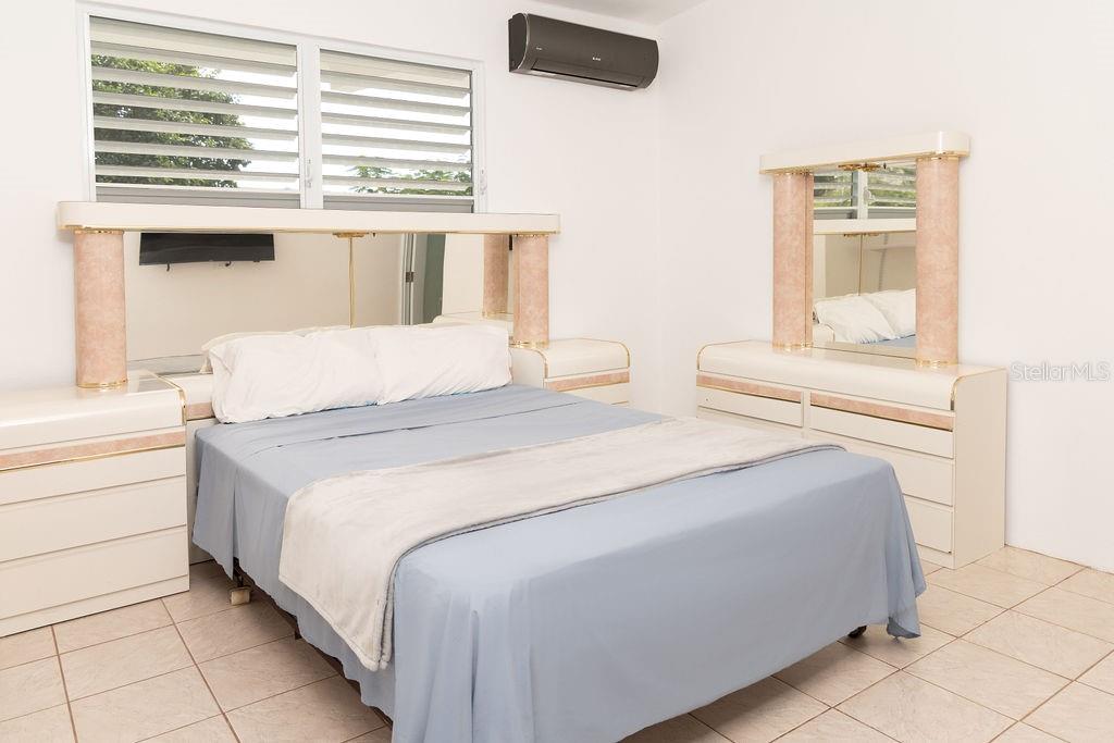 BO. BASTIMENTO - Residential