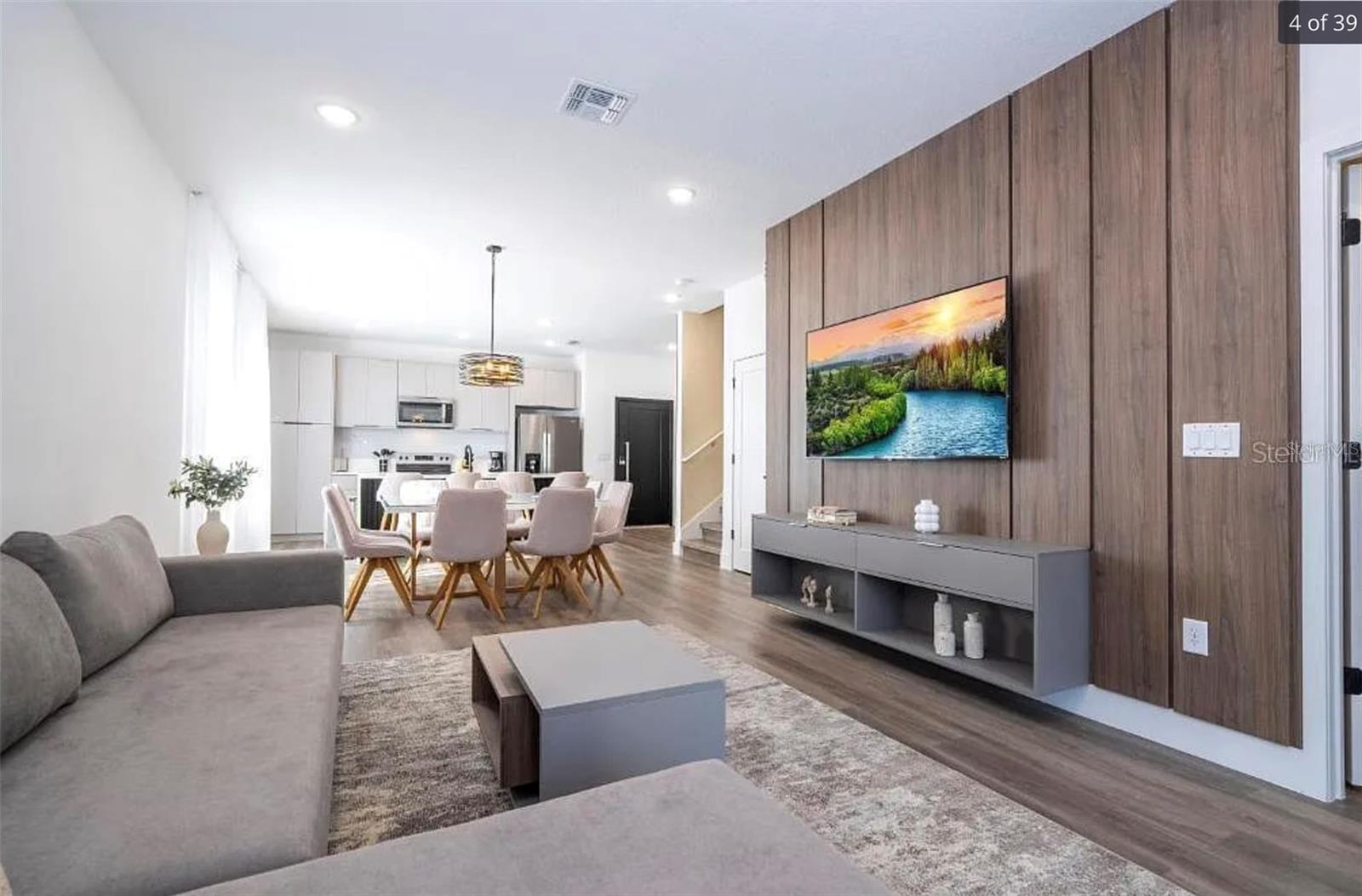 WESTSIDE CAY - Residential Lease