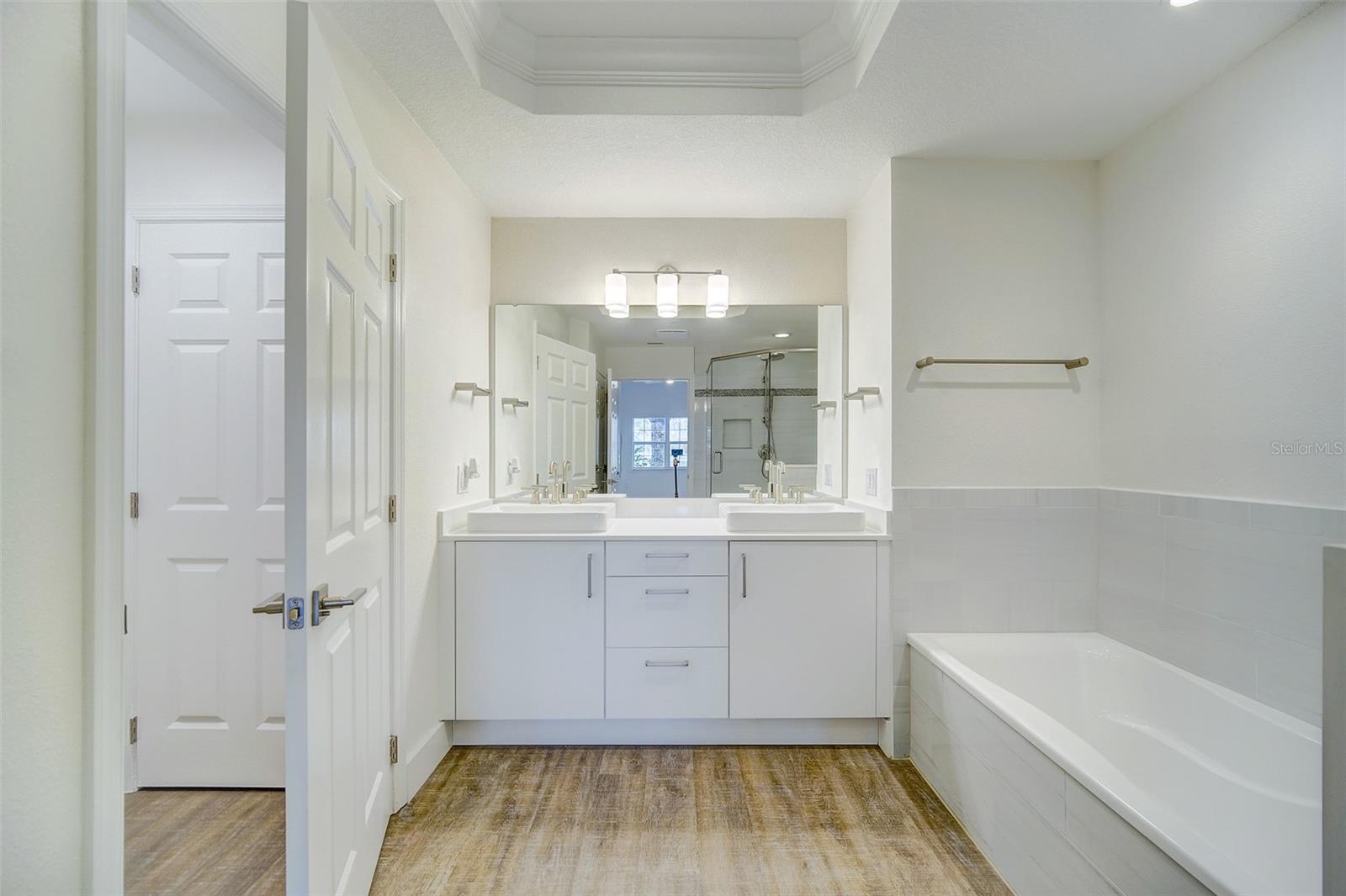 VILLAS AT REUNION SQUARE CONDO PH 4 - Residential