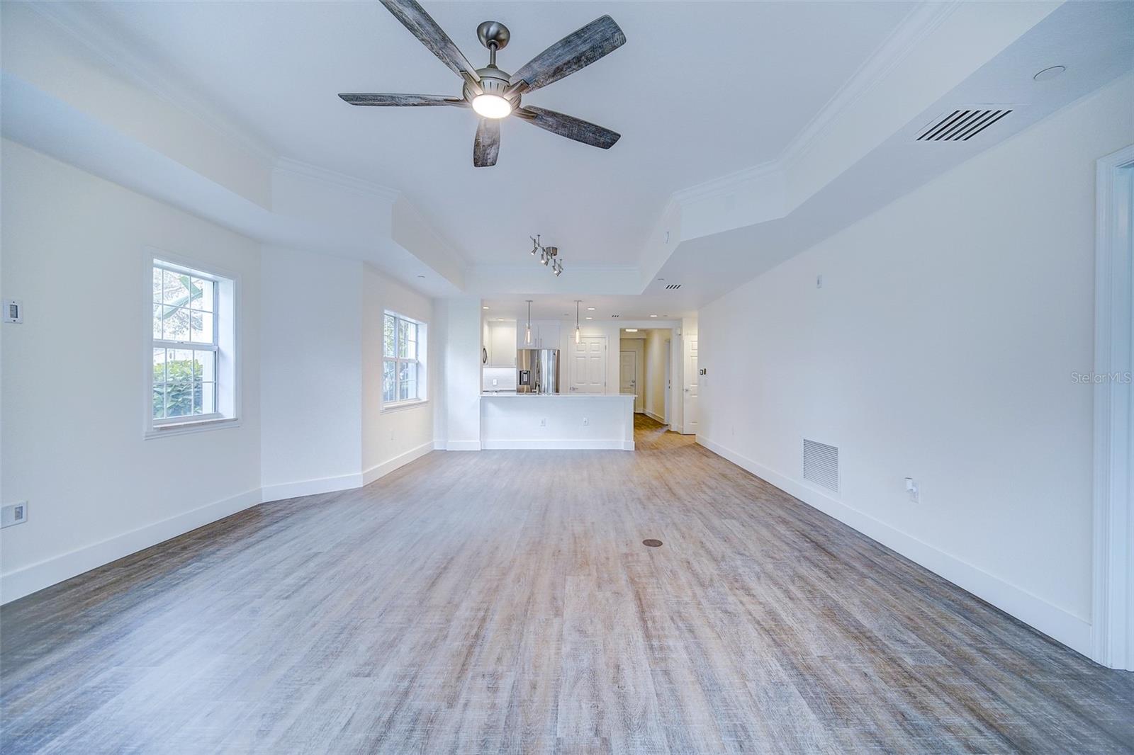 VILLAS AT REUNION SQUARE CONDO PH 4 - Residential