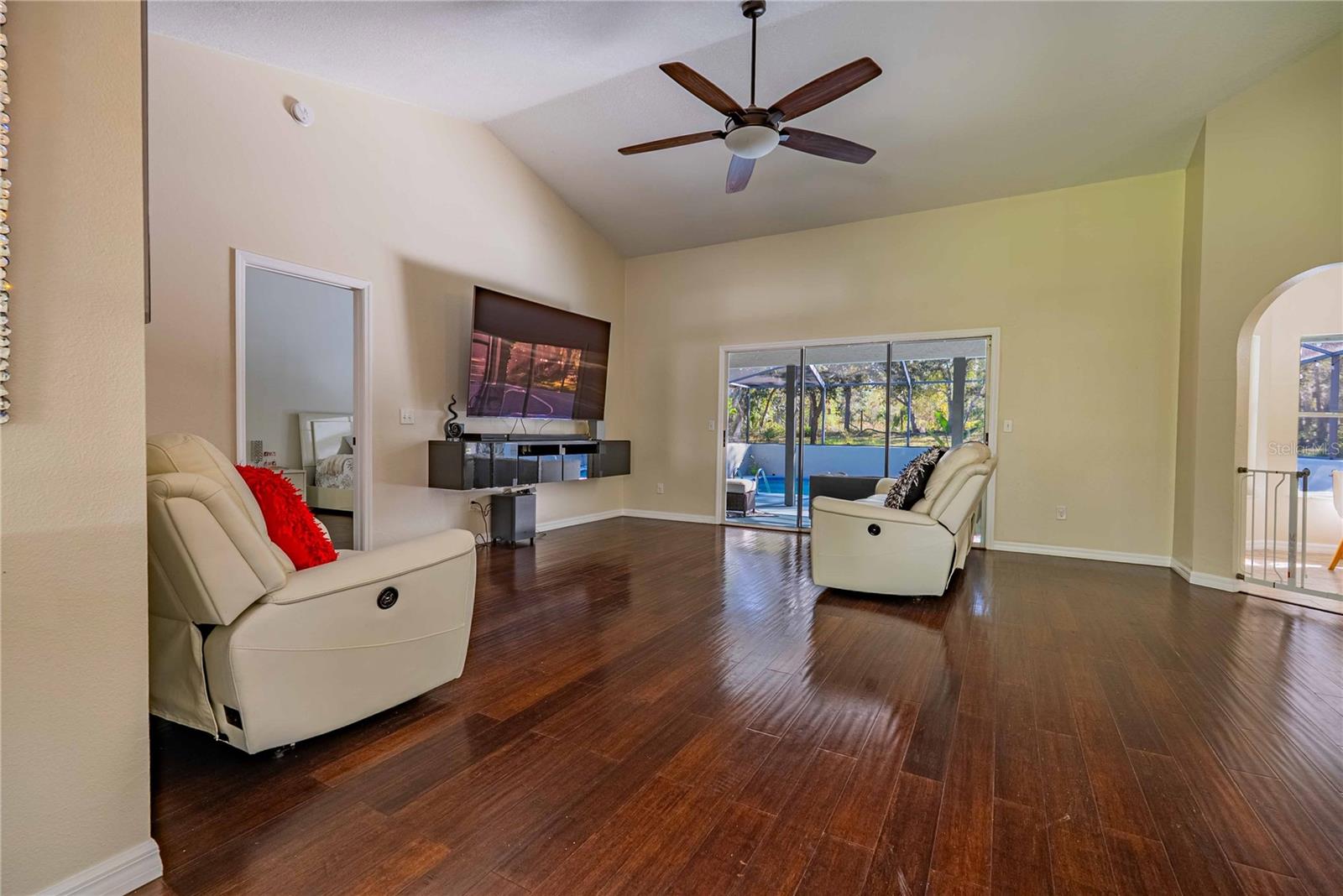 WOODHAVEN ESTATES - Residential