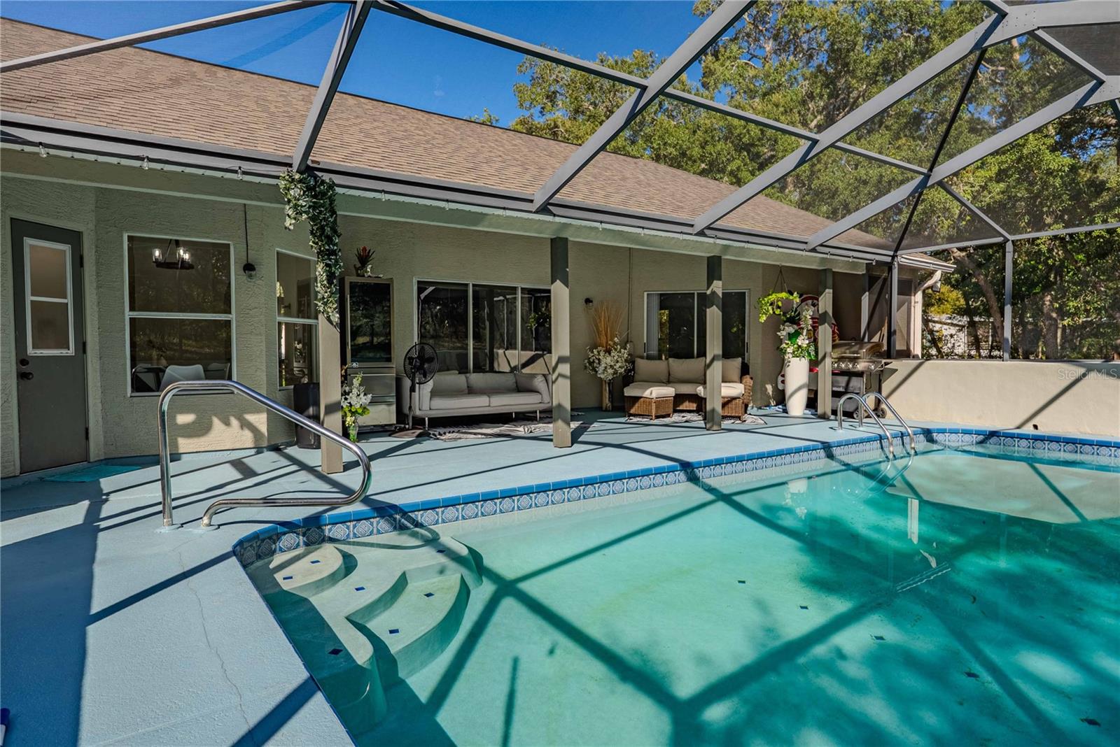 WOODHAVEN ESTATES - Residential