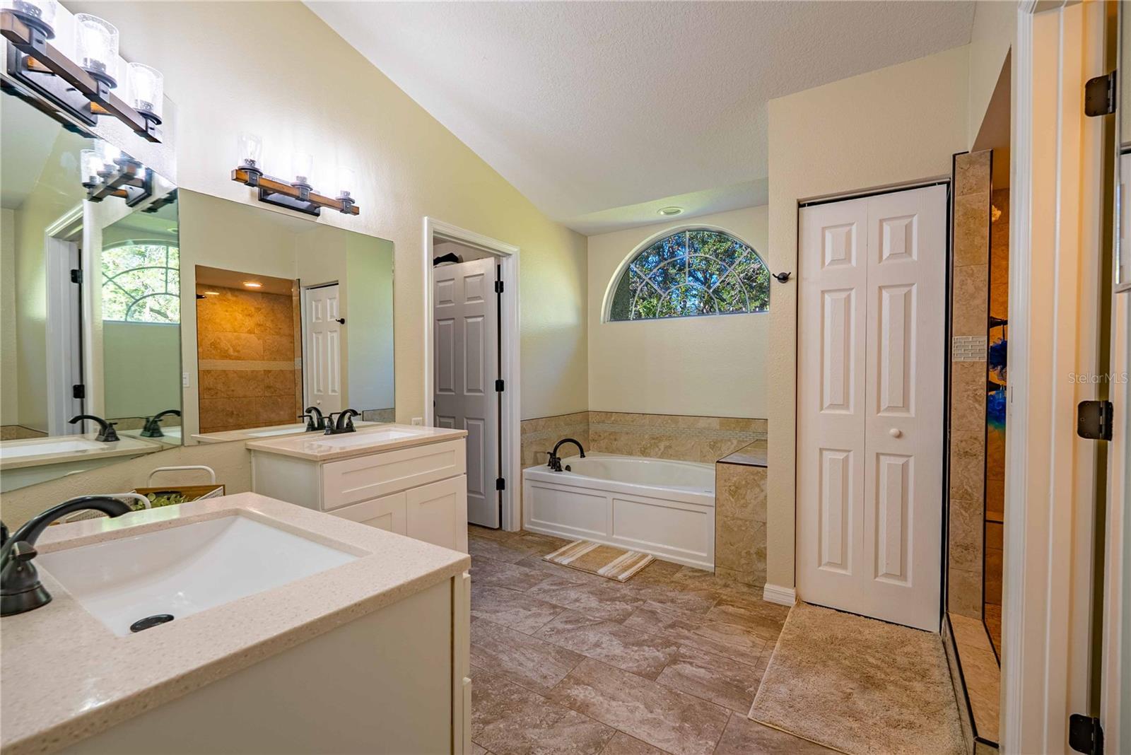 WOODHAVEN ESTATES - Residential