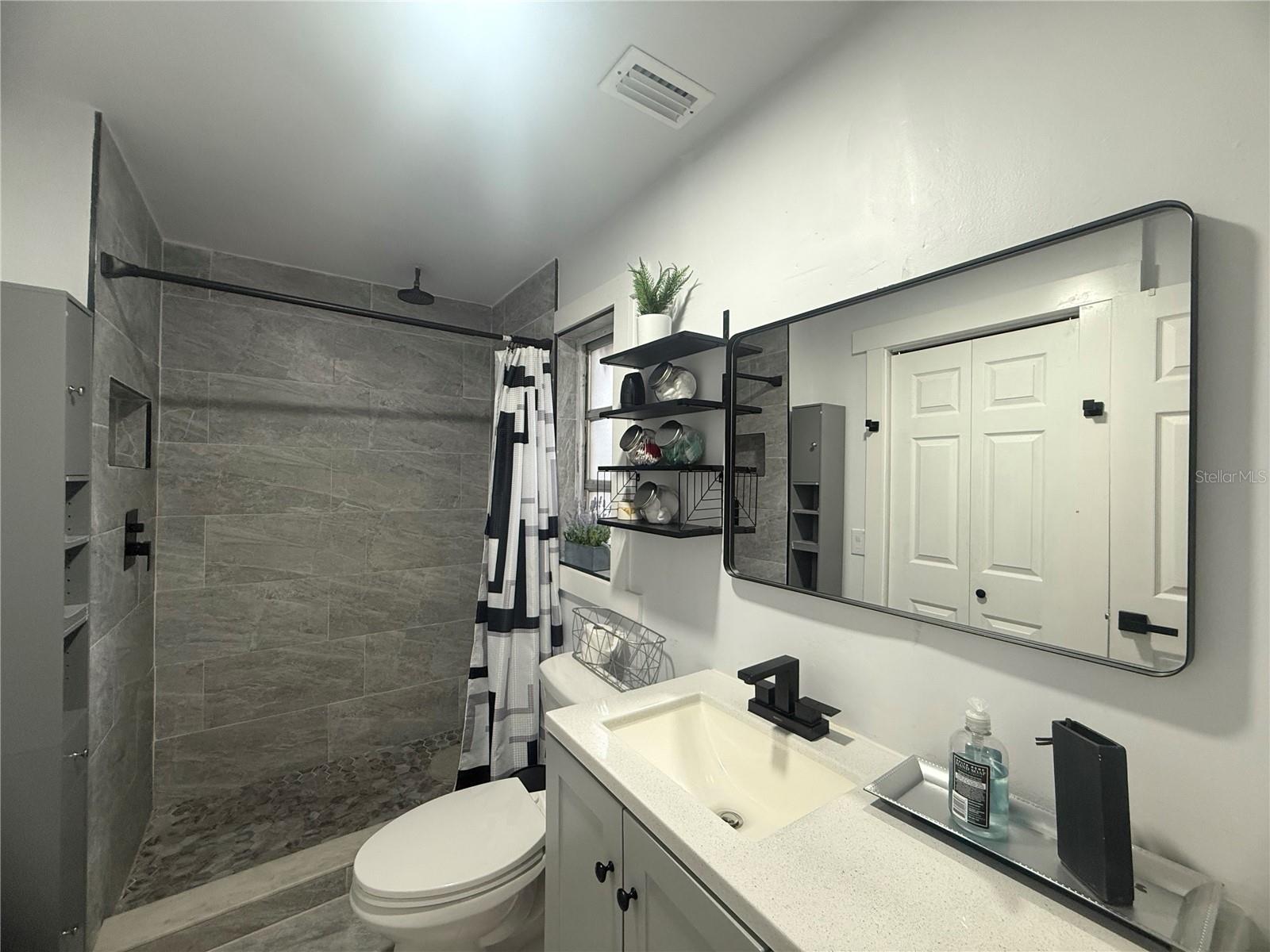 LAKE PASADENA HEIGHTS - Residential