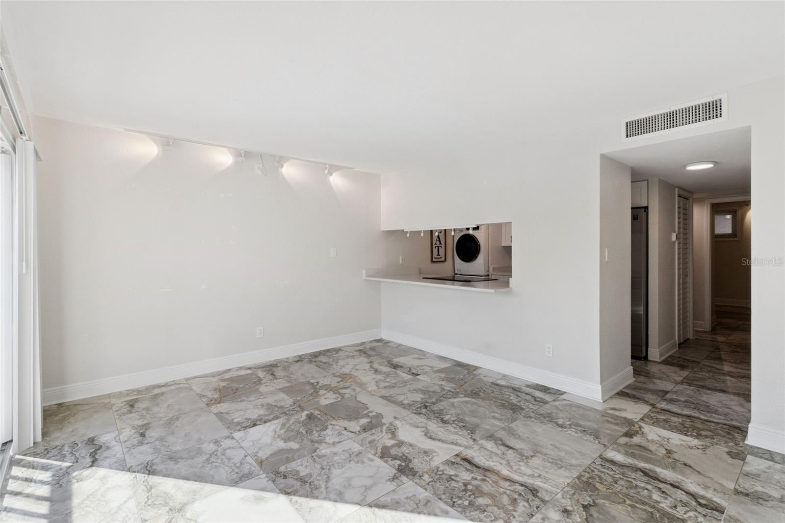 THE TAMPA RACQUET CLUB A CONDO - Residential