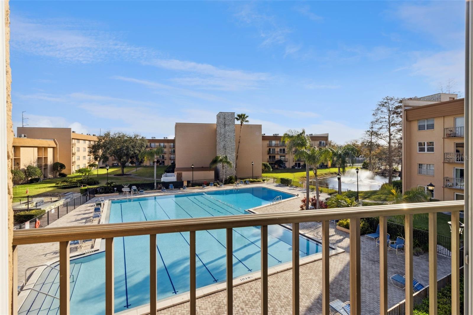 THE TAMPA RACQUET CLUB A CONDO - Residential