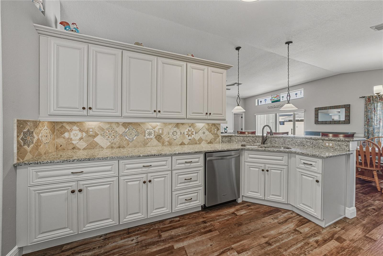 LEXINGTON OAKS VILLAGES 23 & 24 - Residential